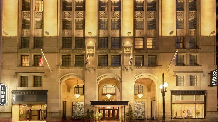 Hilton New Orleans/St Charles Avenue Exterior