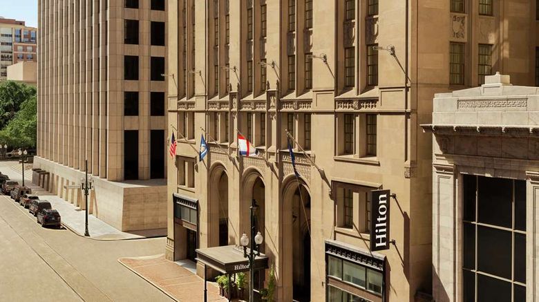 <b>Hilton New Orleans/St Charles Avenue Exterior</b>. Images powered by <a href="https://iceportal.shijigroup.com/" title="IcePortal" target="_blank">IcePortal</a>.