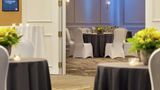 Hampton Inn & Suites Convention Center Meeting