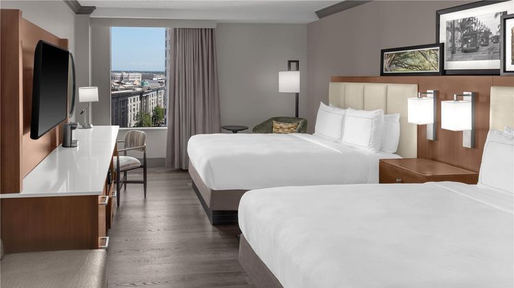 Doubletree by Hilton New Orleans Room
