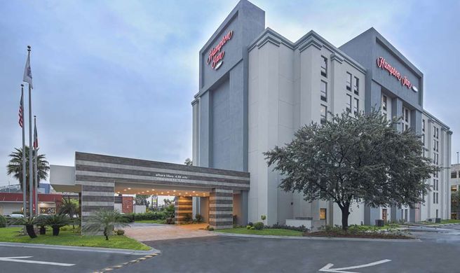 Hampton Inn Monterrey Galerias-Obispado Exterior