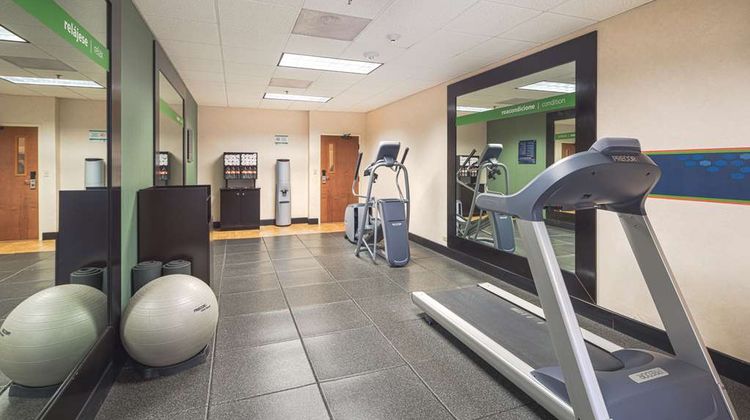 Hampton Inn Monterrey Galerias-Obispado Health