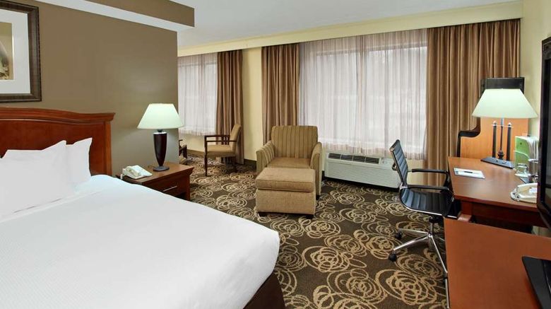 <b>Doubletree Mahwah Room</b>. Images powered by <a href="https://iceportal.shijigroup.com/" title="IcePortal" target="_blank">IcePortal</a>.