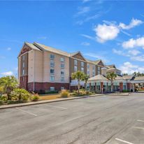 Hilton Garden Inn Coastal Grand Mall