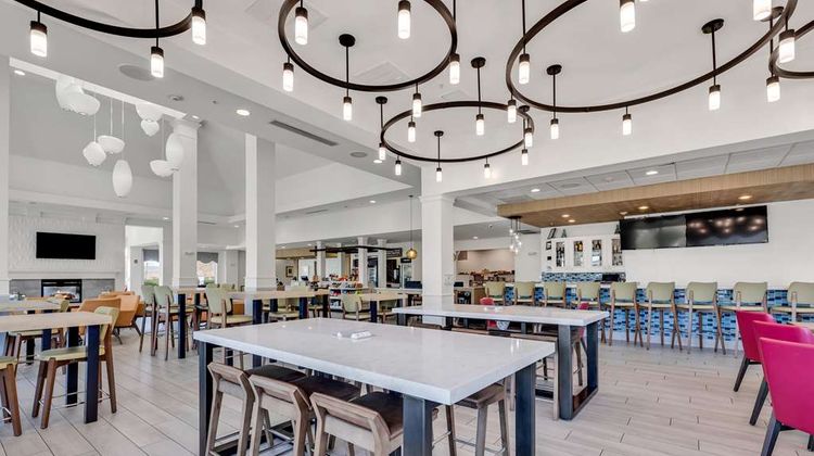 Hilton Garden Inn Coastal Grand Mall Lobby
