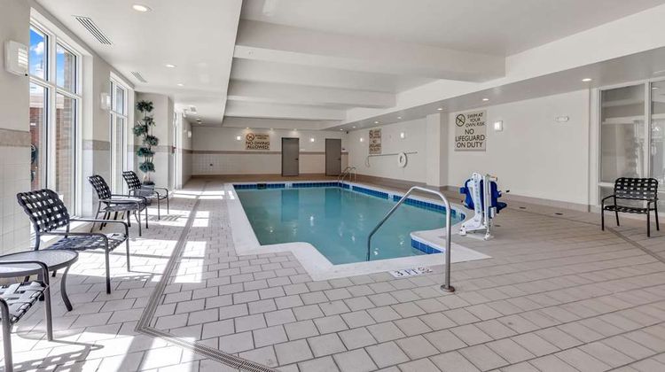 Hilton Garden Inn Coastal Grand Mall Pool