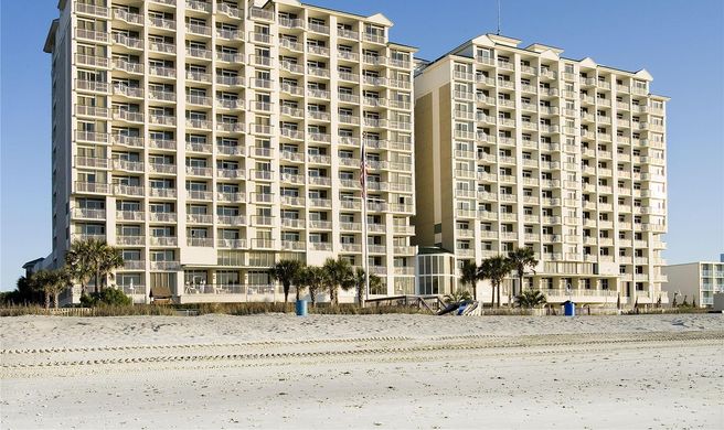 Hampton Inn & Suites Oceanfront Exterior