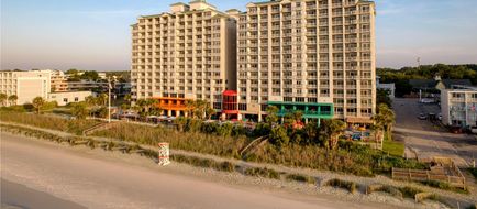 Hampton Inn & Suites Oceanfront Exterior
