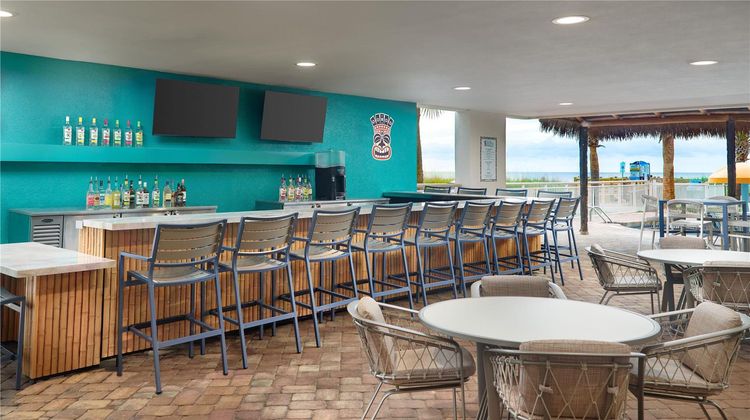 Hampton Inn & Suites Oceanfront Restaurant