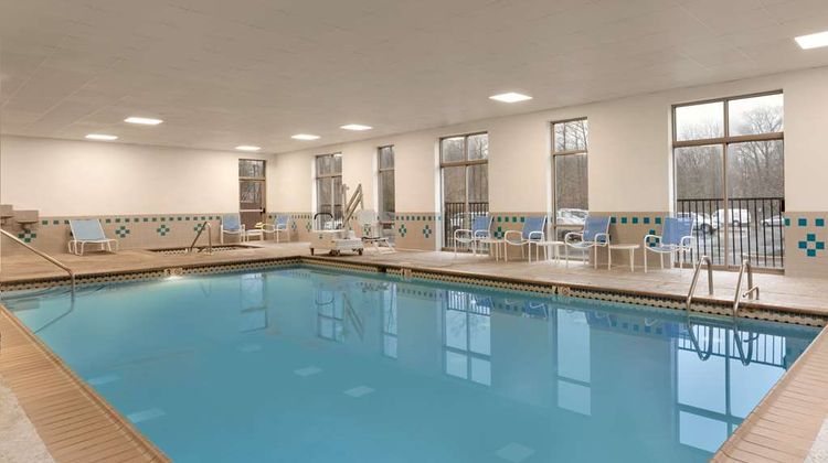 Embassy Suites Newark-Wilmington South Pool