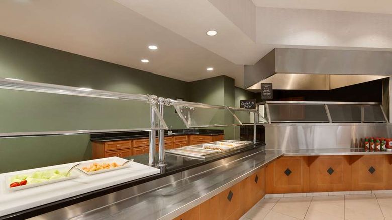 <b>Embassy Suites Newark-Wilmington South Restaurant</b>. Images powered by <a href="https://iceportal.shijigroup.com/" title="IcePortal" target="_blank">IcePortal</a>.