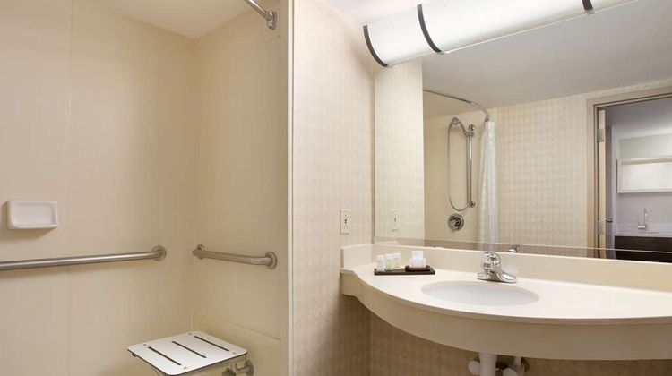 Embassy Suites Newark-Wilmington South Room
