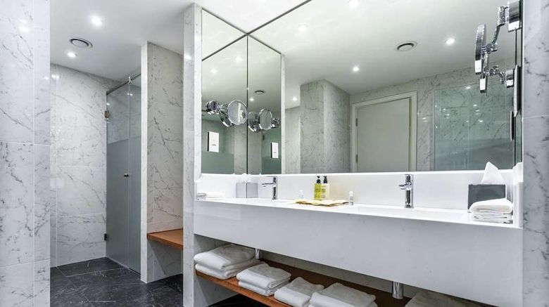 <b>Hilton Nicosia Room</b>. Images powered by <a href="https://iceportal.shijigroup.com/" title="IcePortal" target="_blank">IcePortal</a>.