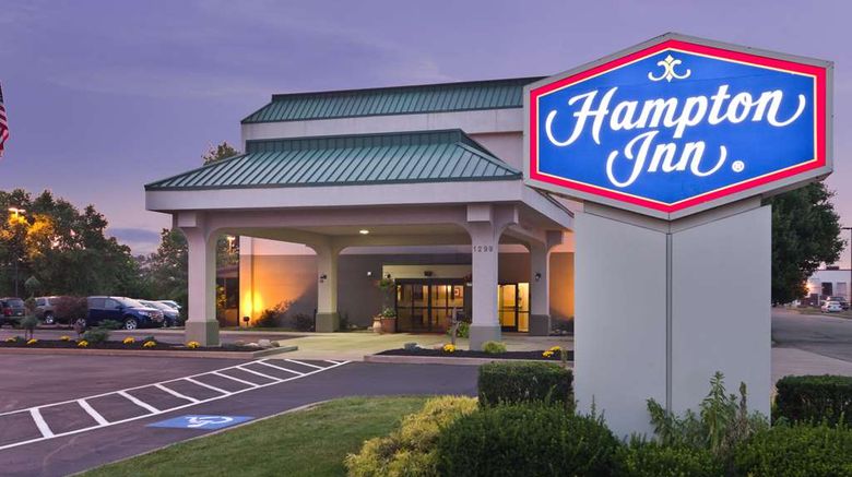 <b>Hampton Inn New Philadelphia Exterior</b>. Images powered by <a href="https://iceportal.shijigroup.com/" title="IcePortal" target="_blank">IcePortal</a>.