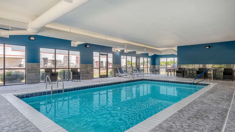 <b>Hampton Inn New Philadelphia Pool</b>. Images powered by <a href="https://iceportal.shijigroup.com/" title="IcePortal" target="_blank">IcePortal</a>.