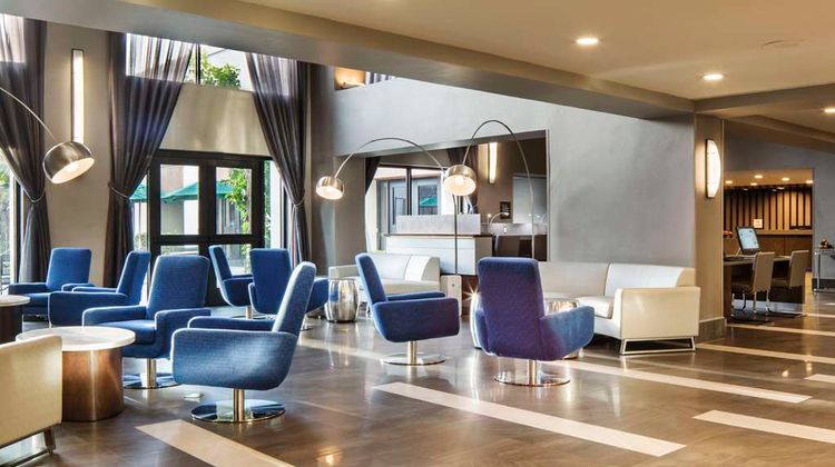 DoubleTree by Hilton Newark-Fremont Lobby