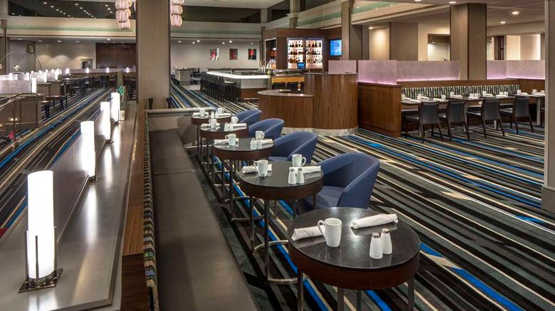<b>DoubleTree by Hilton Newark-Fremont Restaurant</b>. Images powered by <a href="https://iceportal.shijigroup.com/" title="IcePortal" target="_blank">IcePortal</a>.