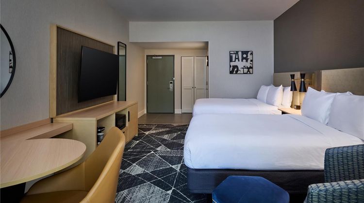 DoubleTree by Hilton Newark-Fremont Room