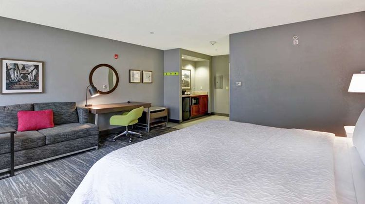 Hampton Inn & Suites Newark Riverwalk Other