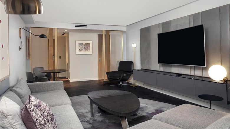 <b>Conrad New York Downtown Meeting</b>. Images powered by <a href=https://www.travelagewest.com/Hotels/New-York-NY/