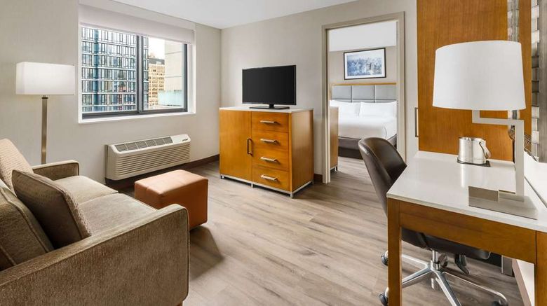 <b>Doubletree Hotel Chelsea-New York City Room</b>. Images powered by <a href="https://iceportal.shijigroup.com/" title="IcePortal" target="_blank">IcePortal</a>.
