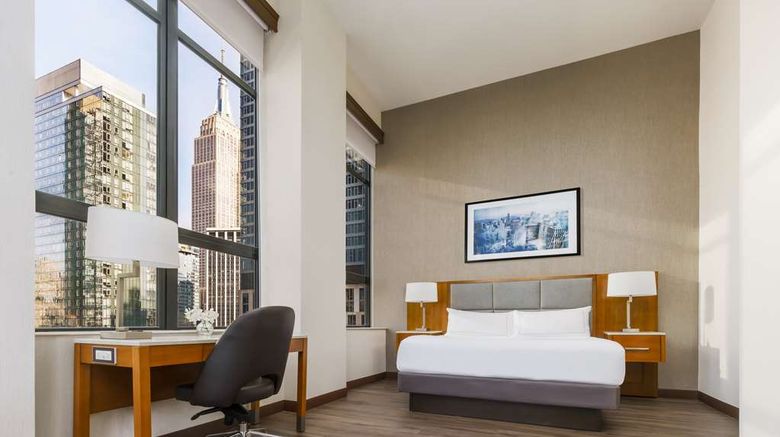 <b>Doubletree Hotel Chelsea-New York City Room</b>. Images powered by <a href="https://iceportal.shijigroup.com/" title="IcePortal" target="_blank">IcePortal</a>.