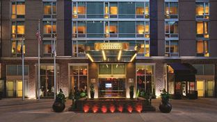 Hilton New York Fashion District Hotel