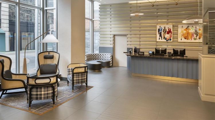 Hilton New York Fashion District Hotel Lobby