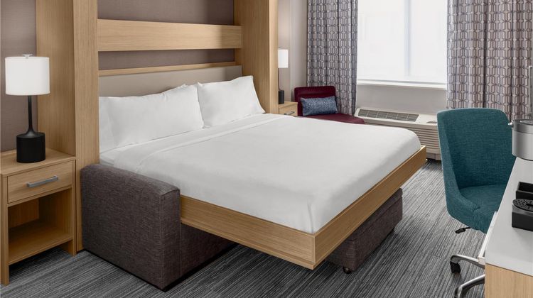 Hilton Garden Inn NY - Midtown East Room