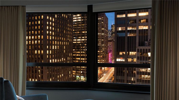 New York Hilton Midtown Room