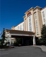 Hampton Inn & Suites Staten Island