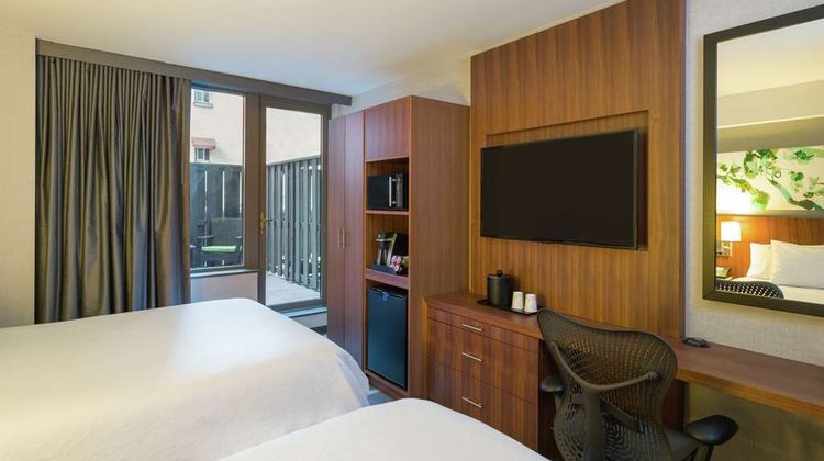 Hilton Garden Inn/Central Park South Room