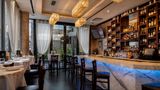 <b>Hilton Garden Inn/Central Park South Restaurant</b>. Images powered by <a href="https://iceportal.shijigroup.com/" title="IcePortal" target="_blank">IcePortal</a>.