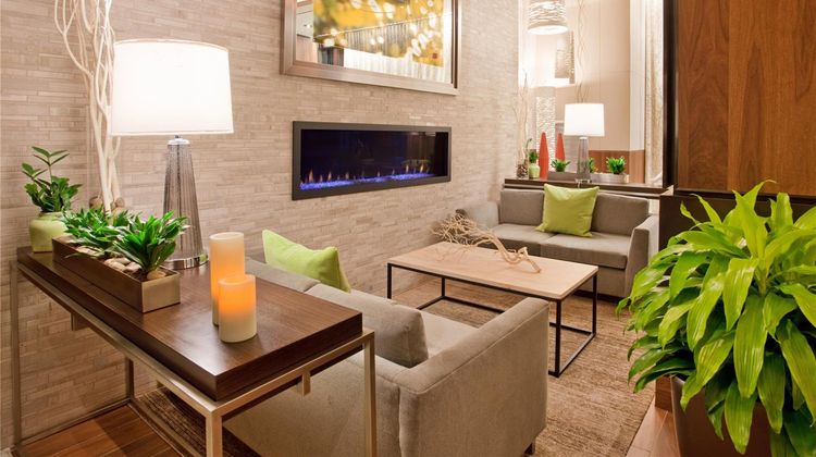 Hilton Garden Inn/Central Park South Lobby