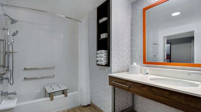 <b>Hampton Inn and Suites Yonkers Room</b>. Images powered by <a href="https://iceportal.shijigroup.com/" title="IcePortal" target="_blank">IcePortal</a>.