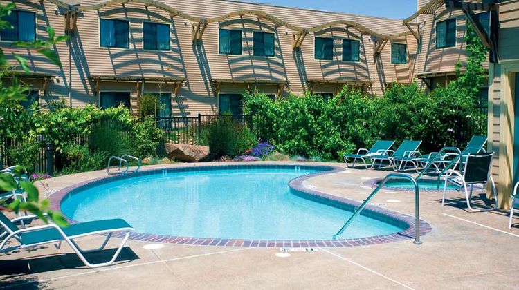 Doubletree Napa Valley - American Canyon Pool