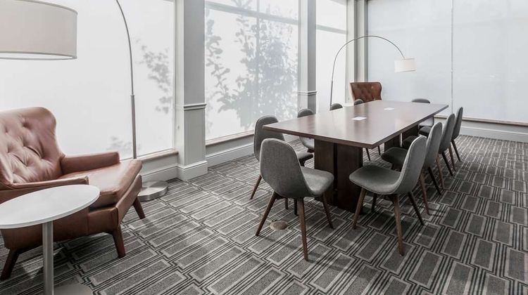 Hilton Garden Inn Oakland/San Leandro Lobby