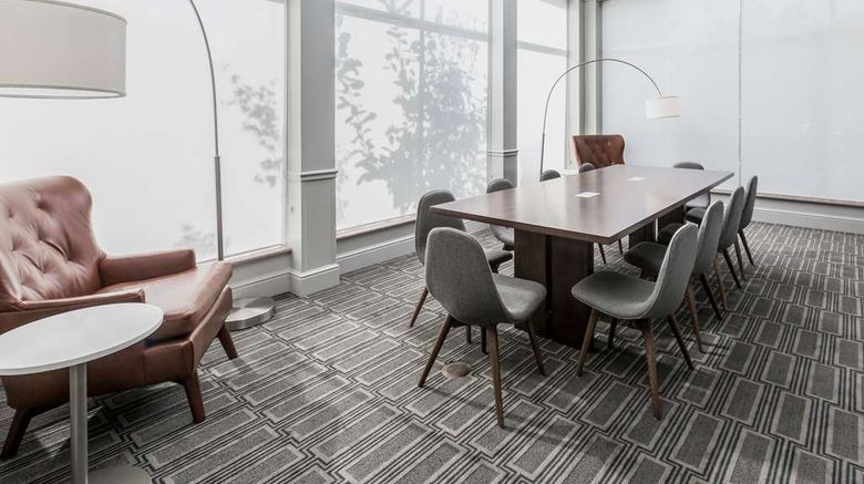 <b>Hilton Garden Inn Oakland/San Leandro Lobby</b>. Images powered by <a href="https://iceportal.shijigroup.com/" title="IcePortal" target="_blank">IcePortal</a>.