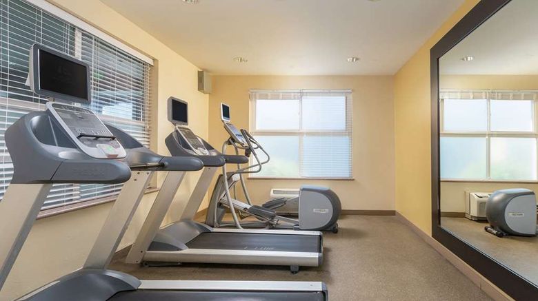 <b>Hilton Garden Inn Oakland/San Leandro Health</b>. Images powered by <a href="https://iceportal.shijigroup.com/" title="IcePortal" target="_blank">IcePortal</a>.