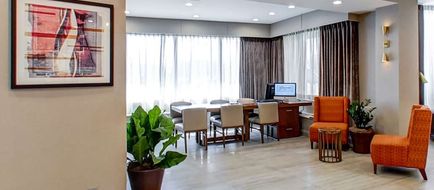 Hilton Chicago/Oak Lawn Lobby