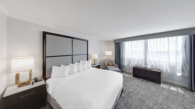 Hilton Chicago/Oak Lawn Room