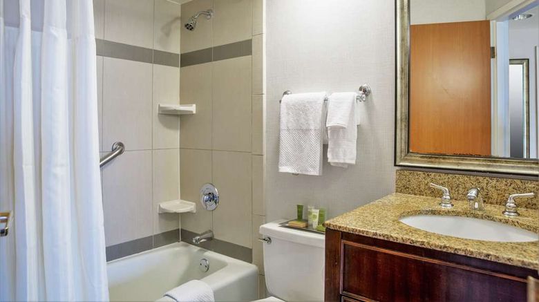 <b>Hilton Chicago/Oak Lawn Room</b>. Images powered by <a href="https://iceportal.shijigroup.com/" title="IcePortal" target="_blank">IcePortal</a>.