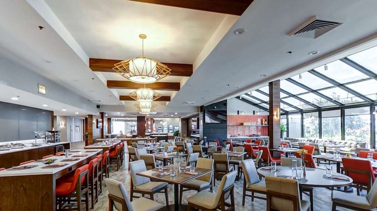 Hilton Chicago/Oak Lawn Restaurant