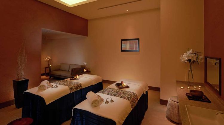Hilton Okinawa Chatan Resort Recreation