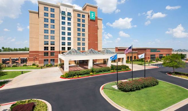 Embassy Suites Norman Hotel & Conference Exterior