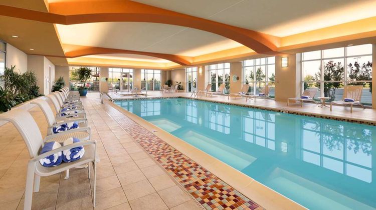 Embassy Suites Norman Hotel & Conference Pool