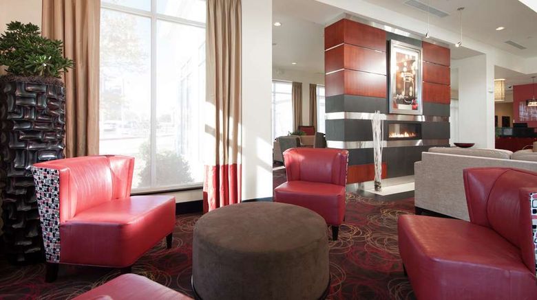 <b>Hilton Garden Inn Oklahoma City Midtown Lobby</b>. Images powered by <a href="https://iceportal.shijigroup.com/" title="IcePortal" target="_blank">IcePortal</a>.