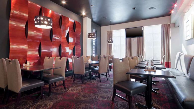 <b>Hilton Garden Inn Oklahoma City Midtown Restaurant</b>. Images powered by <a href="https://iceportal.shijigroup.com/" title="IcePortal" target="_blank">IcePortal</a>.