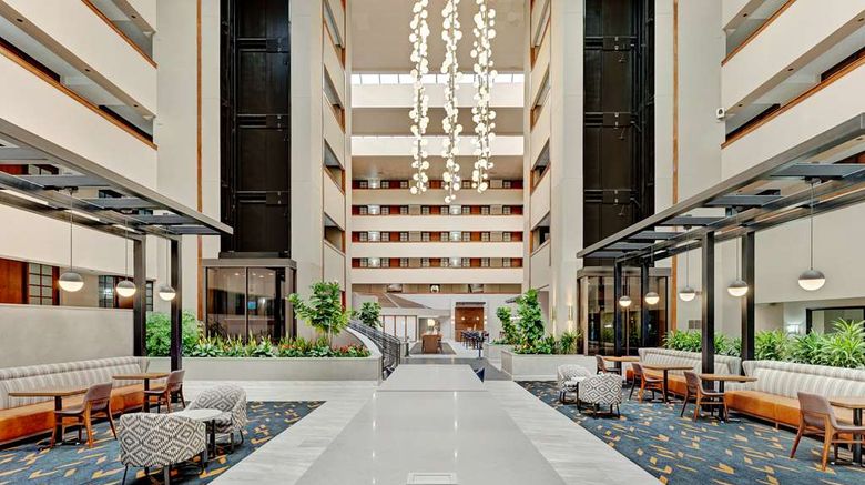 <b>Embassy Suites Oklahoma City Airport Lobby</b>. Images powered by <a href="https://iceportal.shijigroup.com/" title="IcePortal" target="_blank">IcePortal</a>.