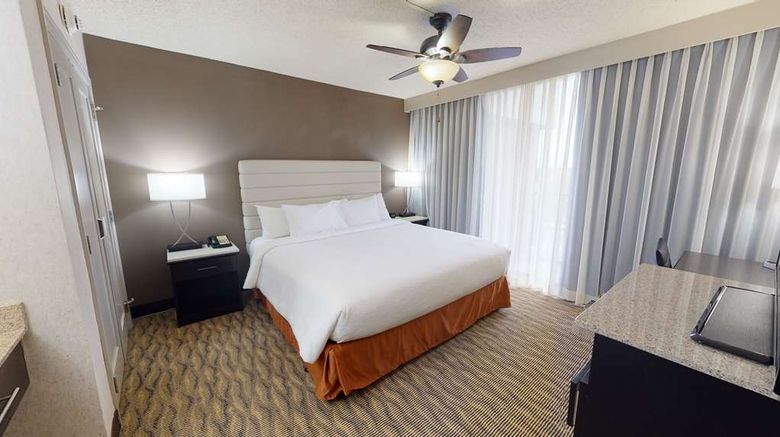 <b>Embassy Suites Oklahoma City Airport Room</b>. Images powered by <a href="https://iceportal.shijigroup.com/" title="IcePortal" target="_blank">IcePortal</a>.